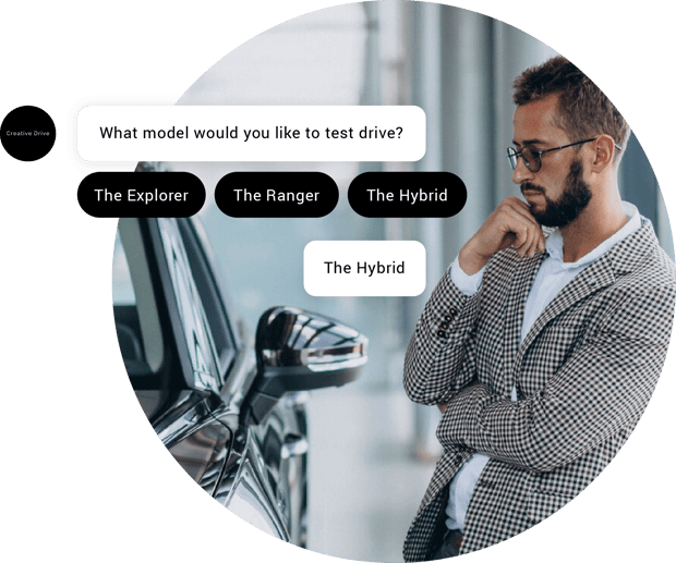Image of a customer asking questions over chat about a car they are interested in test driving with chat bubbles